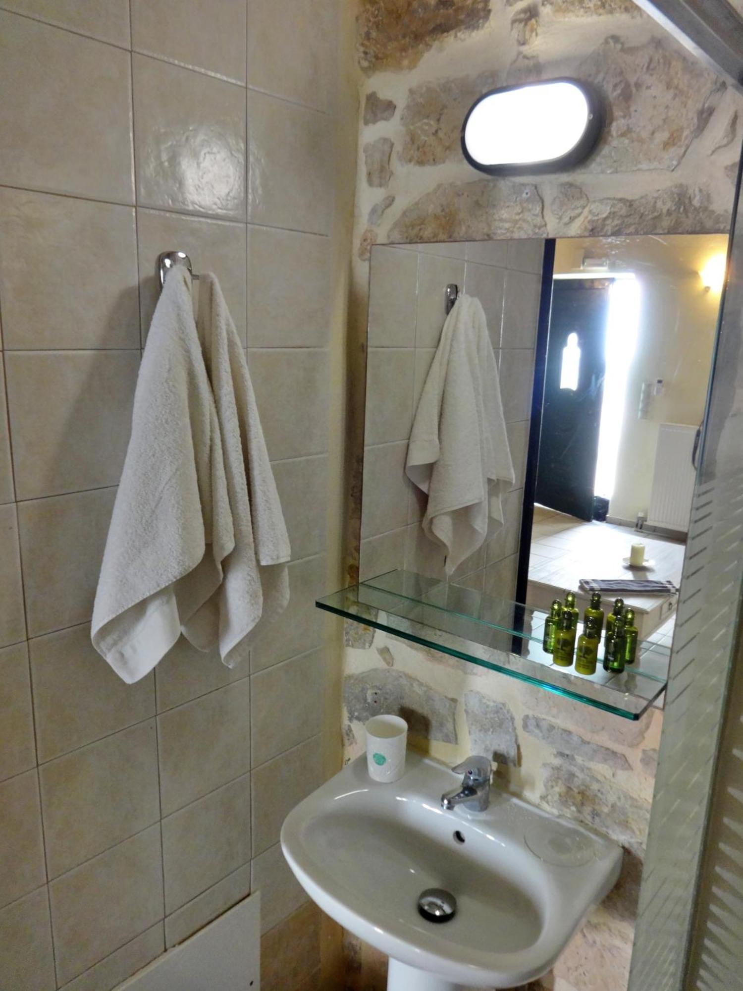Thalassa Apartments Ретимно Екстериор снимка