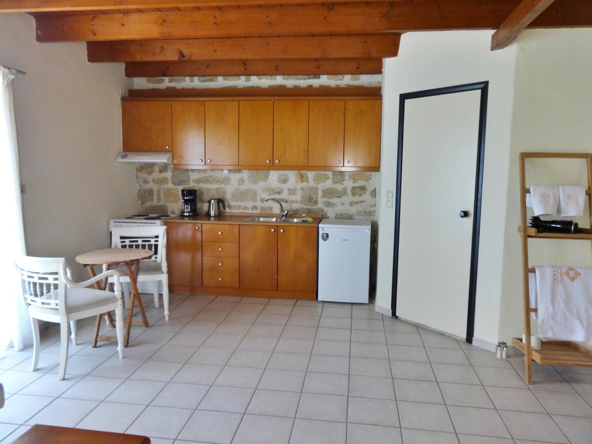Thalassa Apartments Ретимно Екстериор снимка